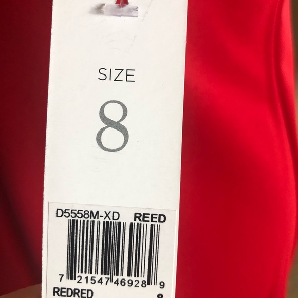 Donna Morgan keyhole dress - Picture 7 of 7